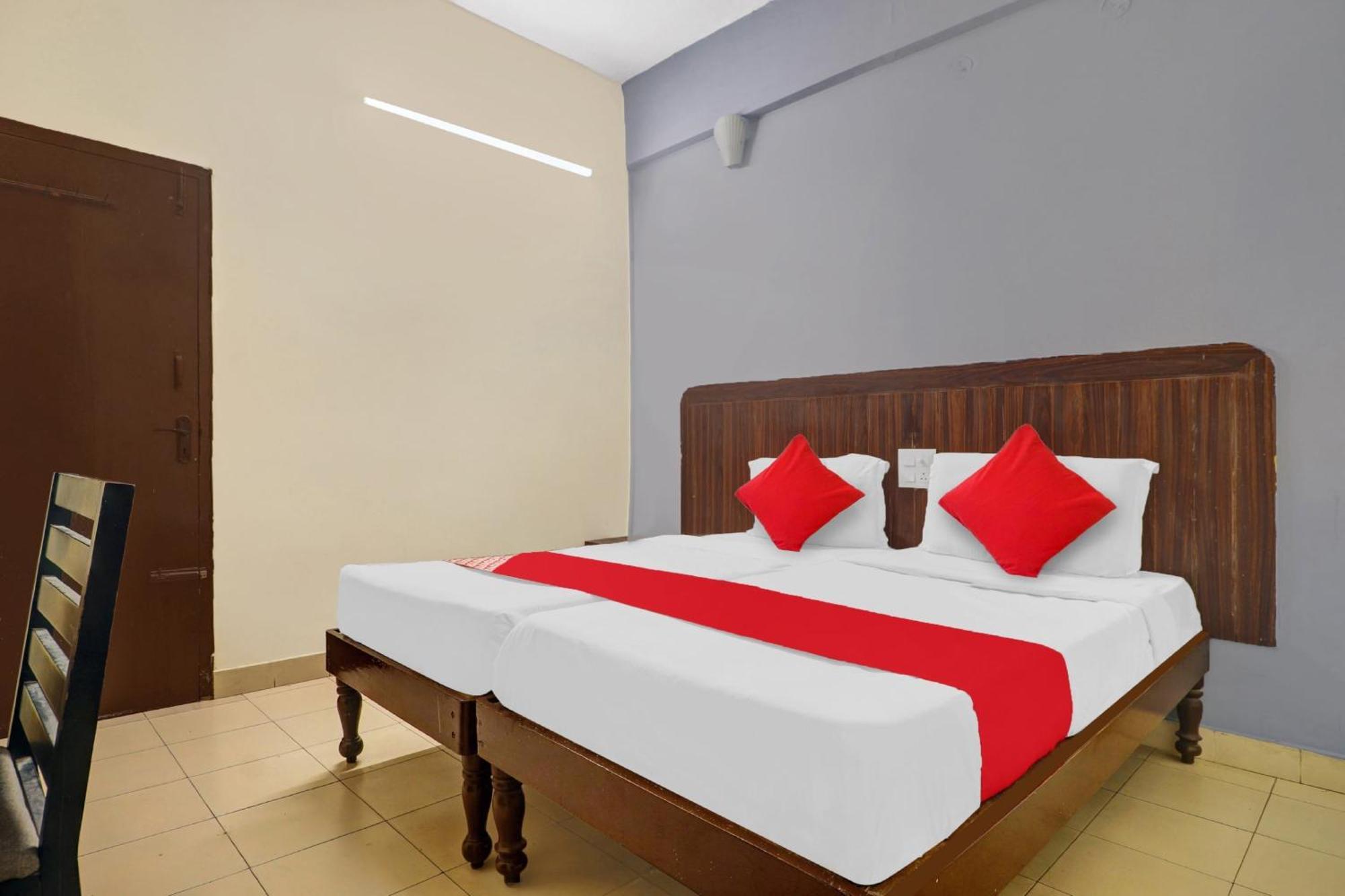 Hotel O Hrr Hotels Near Paradise Circle Secunderabad Екстер'єр фото
